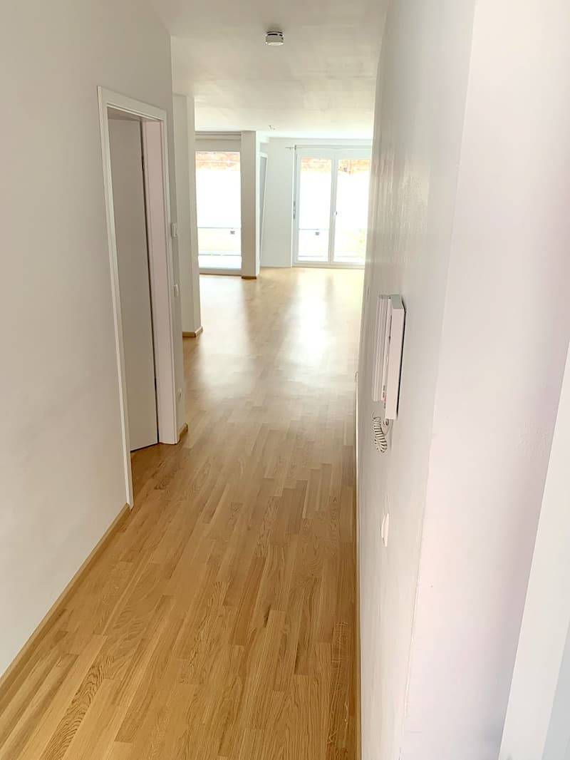 Attraktive 3,5 Zimmer-Eigentumswohnung in bester Zentrumslage KFW 55, mit Terrasse, Lift , Garage (3)