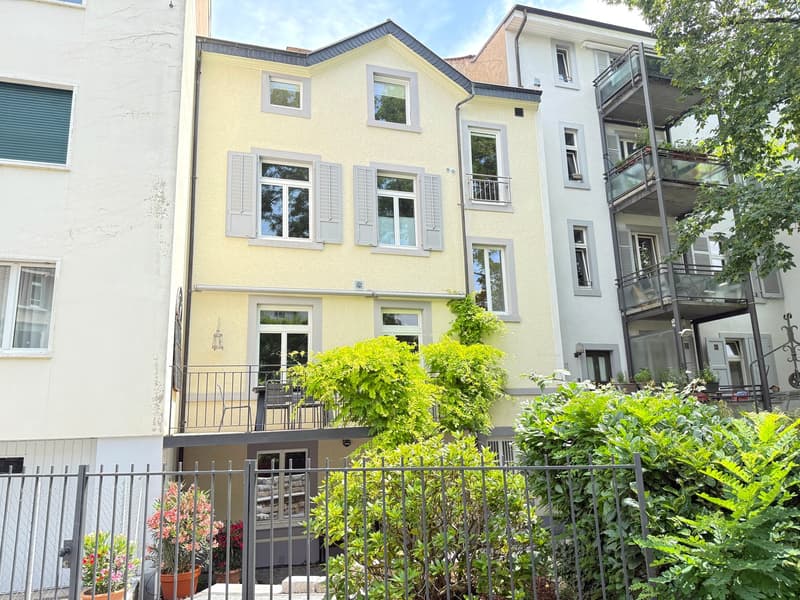 A fully refurbished 10-room townhouse in the Spalen district near the Spalentor and Uni of Basel (3)