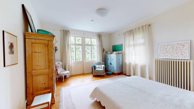 Traumhafte Landhausvilla mit großem Garten, eigener Zufahrt und Blick ins Grüne (10)