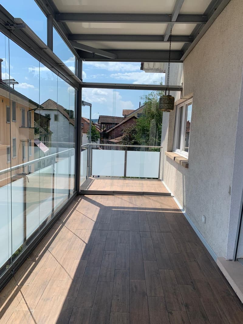 Gioiello residenziale esclusivo: Appartamento moderno spazioso con terrazza & angolo camino (8)