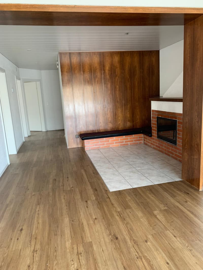 Gioiello residenziale esclusivo: Appartamento moderno spazioso con terrazza & angolo camino (4)