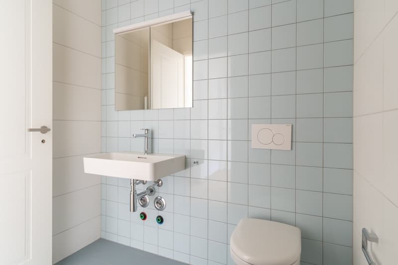 Charming 2-room old building apartment in a good location (4)