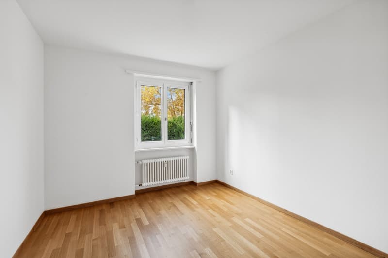 Beautiful 3-room apartment with two balconies (3)