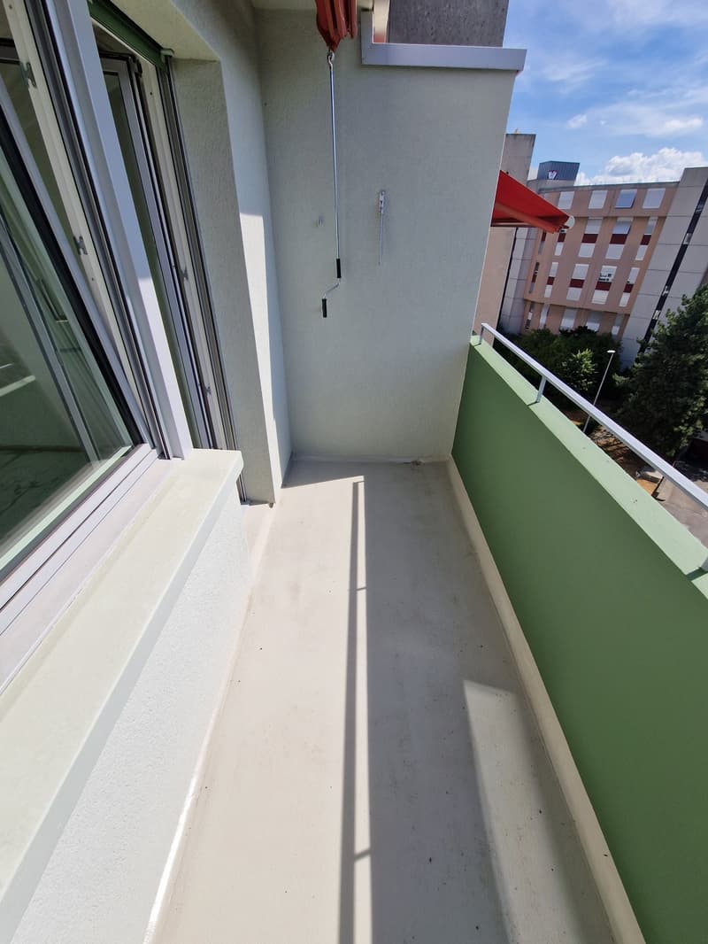 Appartement coopératif spacieux 3 pièces à proximité du Rhin ! (9)