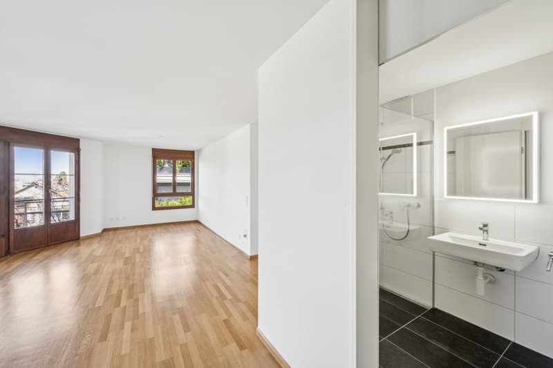 Charmante 3.5-Zimmerwohnung mit sonnigem Balkon (4)