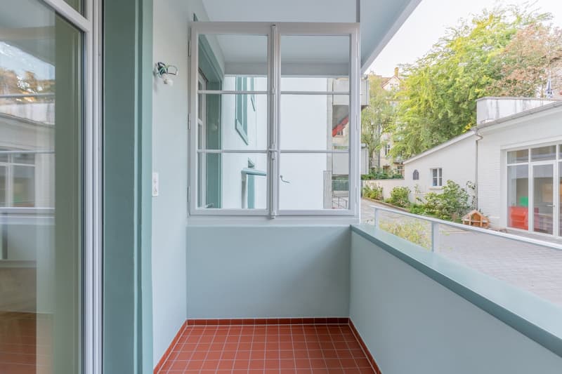 Charmante und gemütliche 3-Zimmer-Altbauwohnung mit Balkon (5)