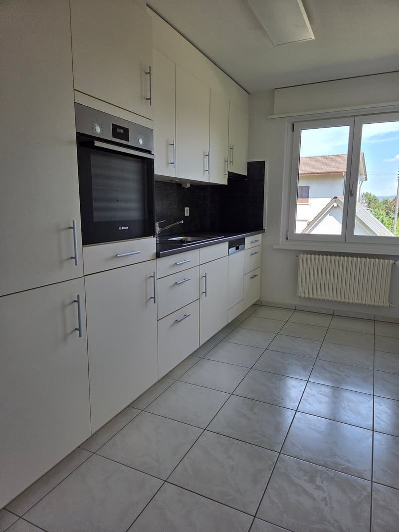 Cozy 3.5-room apartment in Jegenstorf – quiet location with balcony (2)