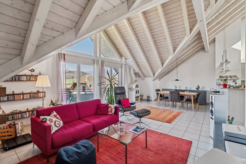 Charming attic apartment with a far-reaching view (8)