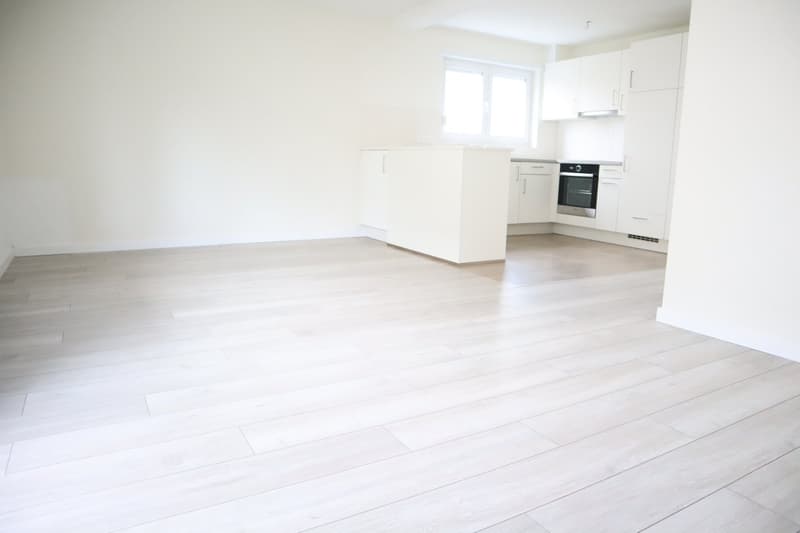 Apartment building in well-maintained condition with a gross return of 4% (4)