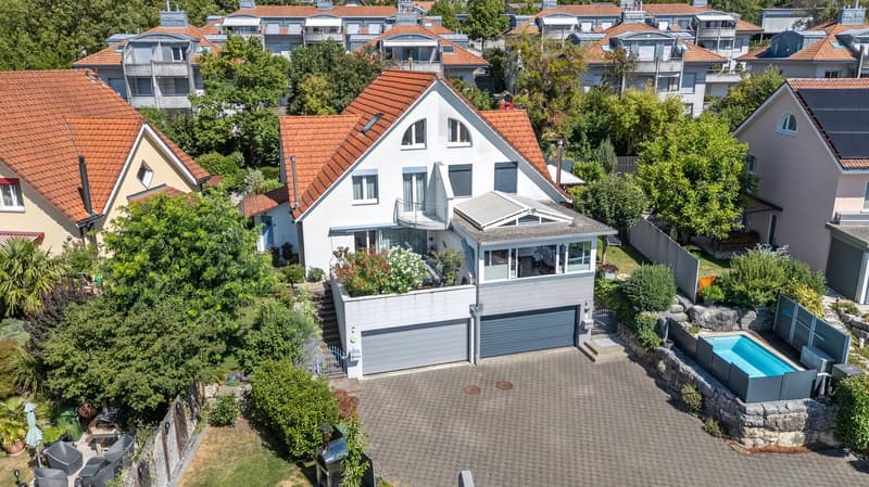Maison mitoyenne bien entretenue dans un quartier calme (1)