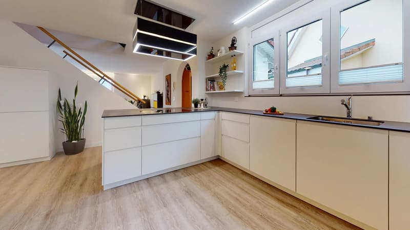 Maison mitoyenne bien entretenue dans un quartier calme (8)