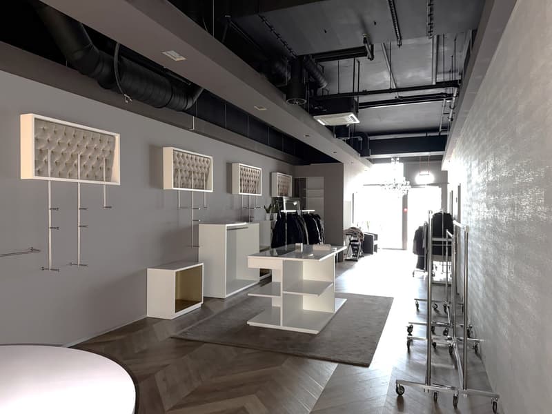 Modern retail space in a central location in Suhr (4)