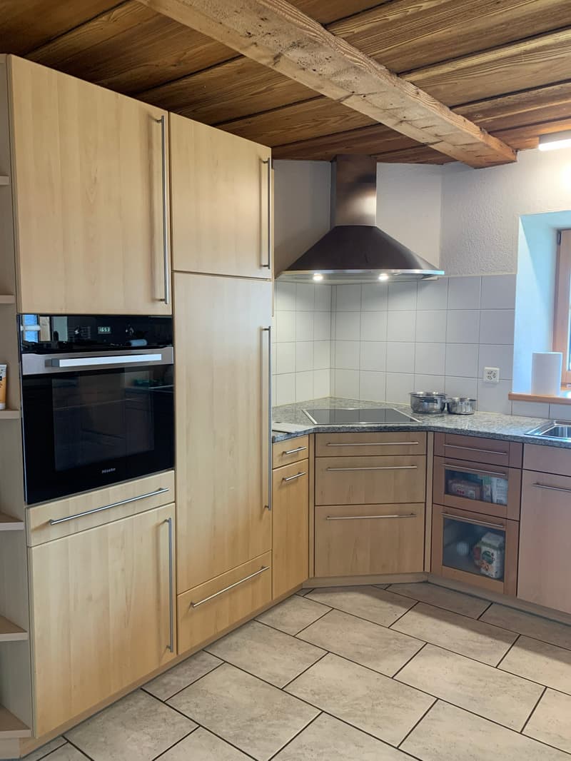 Wohnen wie im Einfamilienhaus! 4.5-Zimmer-Duplex-Wohnung in Staffelbach (2)