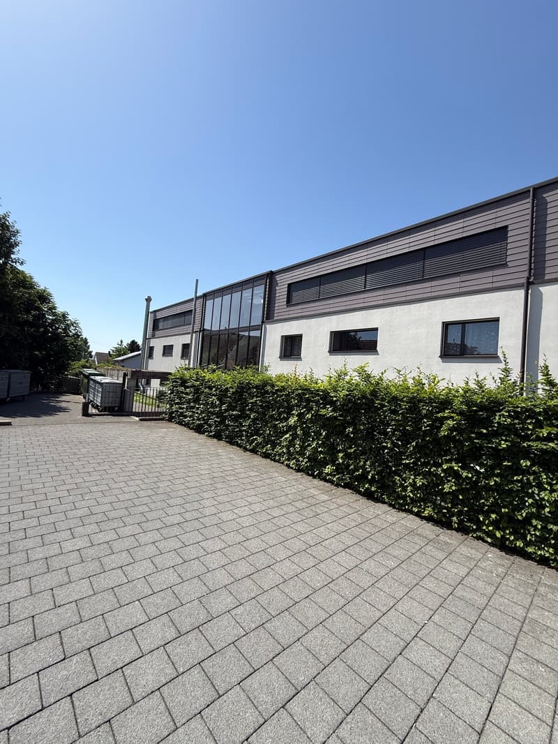 Neuwertige 4.5-Zimmer-Wohnung in Lostorf – Modern, Sonnig & Komfortabel (3)