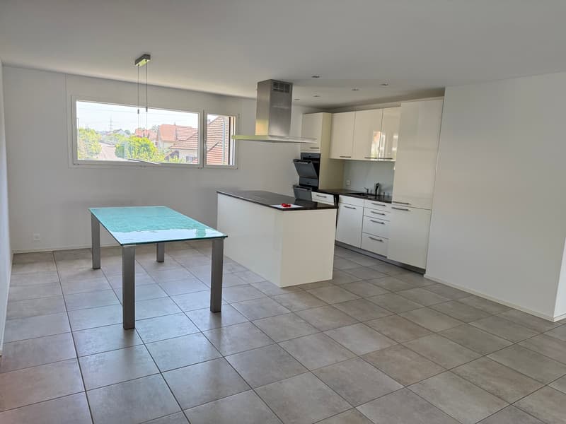 Neuwertige 4.5-Zimmer-Wohnung in Lostorf – Modern, Sonnig & Komfortabel (7)