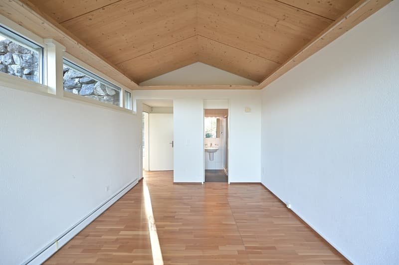 EXTRAORDINARY VILLA WITH HEATED OUTDOOR POOL AND PANORAMIC VIEW (9)
