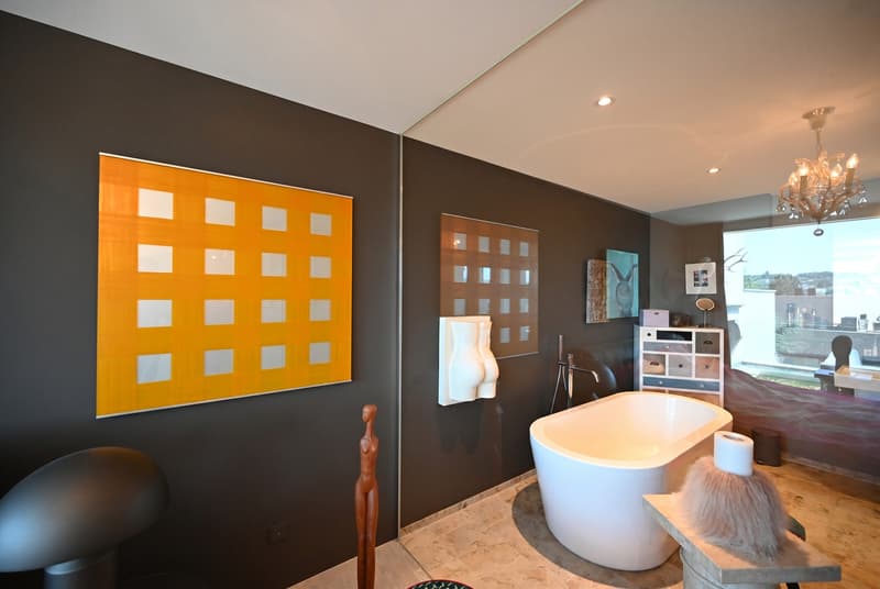 DESIGNERWOHNUNG MIT LIEBE ZUM DETAIL UND PANORAMASICHT (13)