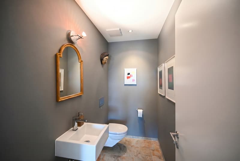 DESIGNERWOHNUNG MIT LIEBE ZUM DETAIL UND PANORAMASICHT (11)