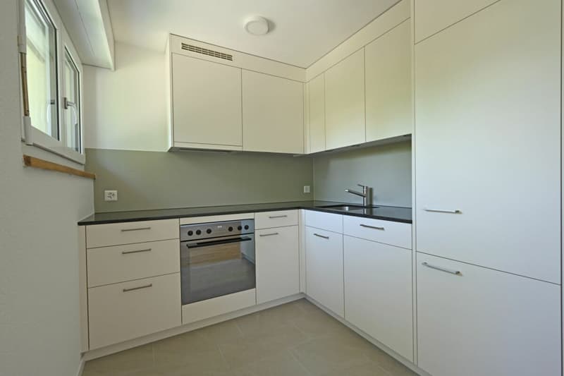 Arrive and feel at home - renovated 3.5-room apartments in Jegenstorf (4)