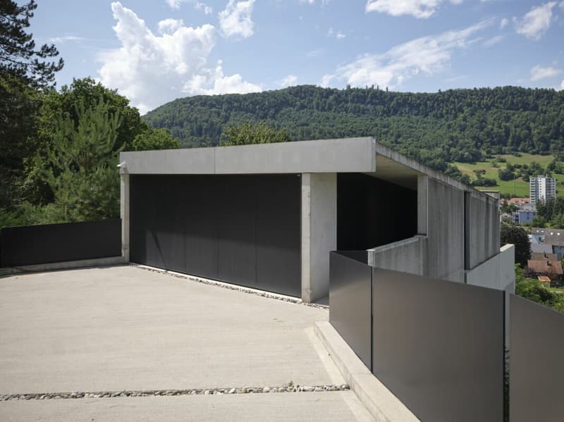 Villa in privileged hillside location at a fixed price! (10)