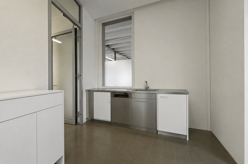 254 m² di spazio per uffici (7)