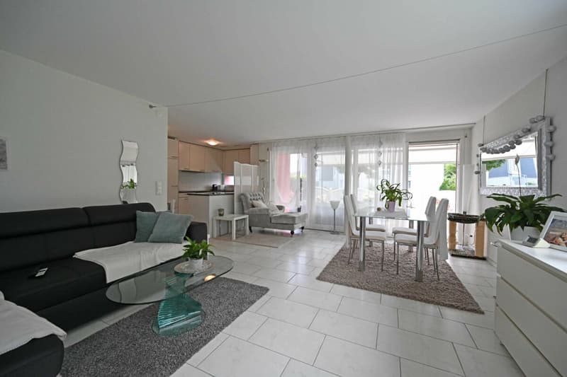 3.5-Zimmer-Gartenwohnung mit Privatsphäre (3)