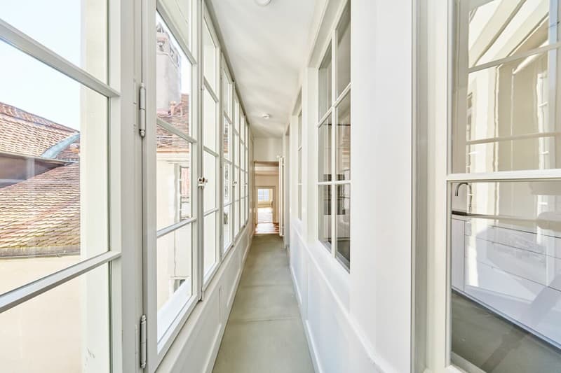 Stilvoll wohnen auf zwei Etagen - Maisonette im Herzen der Altstadt mit Aareblick (8)