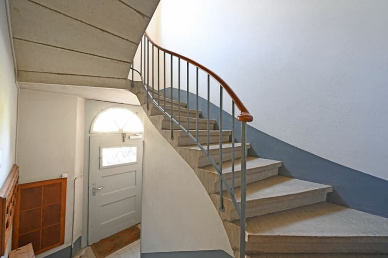 Mehrfamilienhaus mit Ausbaupotenzial im Spitalacker (2)