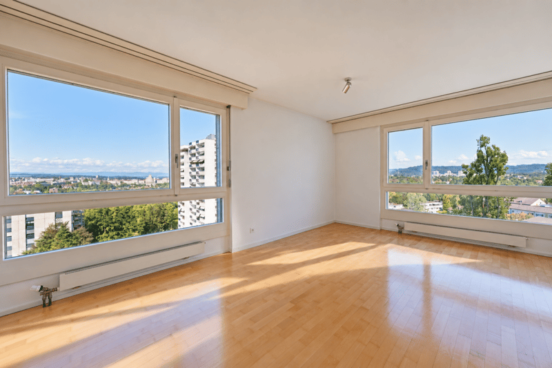 Helle 3-Zimmerwohnung mit Berg- und Stadtblick inklusive Einstellplatz (6)
