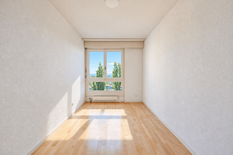 Helle 3-Zimmerwohnung mit Berg- und Stadtblick inklusive Einstellplatz (7)