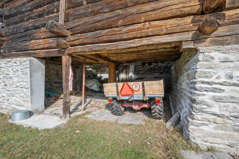 Historisches Ensemble mit bewilligtem Projekt in Calonico (19)