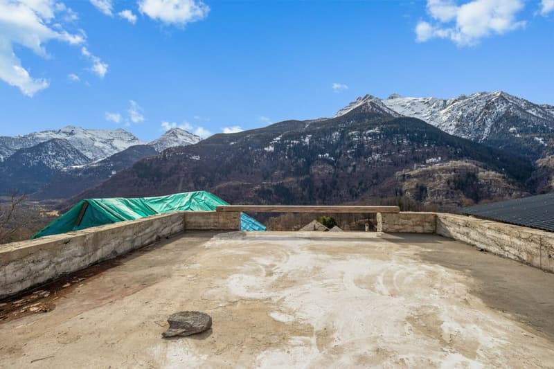 Historisches Ensemble mit bewilligtem Projekt in Calonico (22)