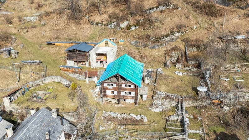 Historic ensemble with approved project in Calonico (15)