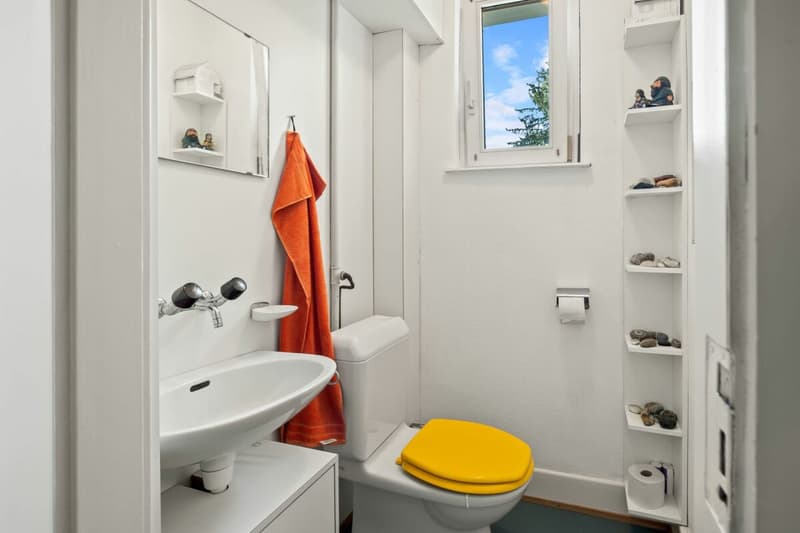 Well-maintained 5-room detached house with garden and workshop in a family-friendly location (6)