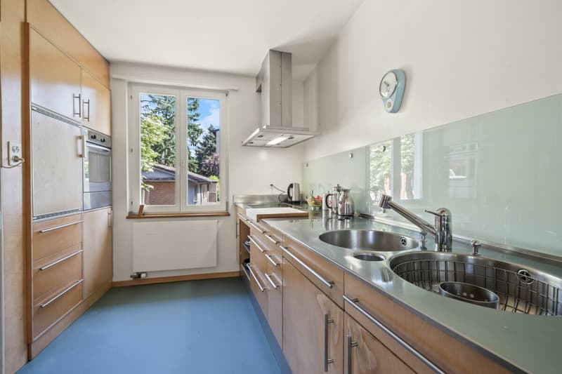 Well-maintained 5-room detached house with garden and workshop in a family-friendly location (5)