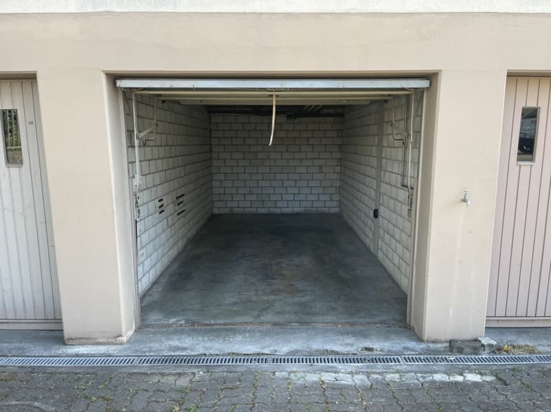 Sonnige 3.5 Zi-Wohnung mit Balkon und Garage (12)