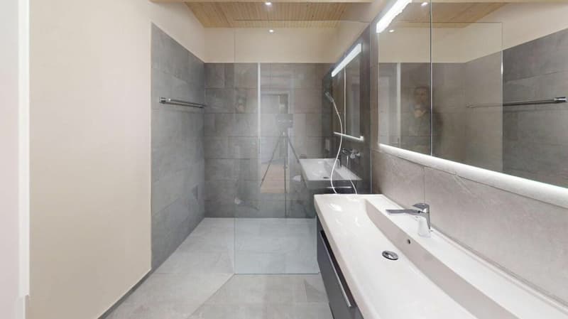 Hochwertige Familienwohnung (Neubau) (2)