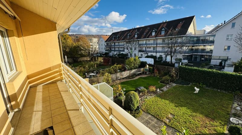 5.5-room row house with garden and garage - in need of renovation (6)