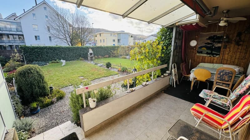 5.5-room row house with garden and garage - in need of renovation (1)