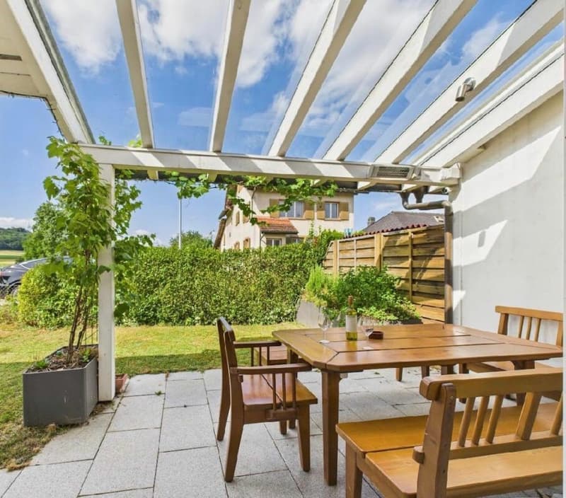 Smart Home 5.5-7.5 rooms with photovoltaic system, climate control, 4 electric vehicle charging stations, and modern technology (17)