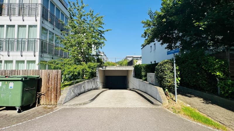 Secure parking - parking space No. 26 in Pratteln for sale (3)