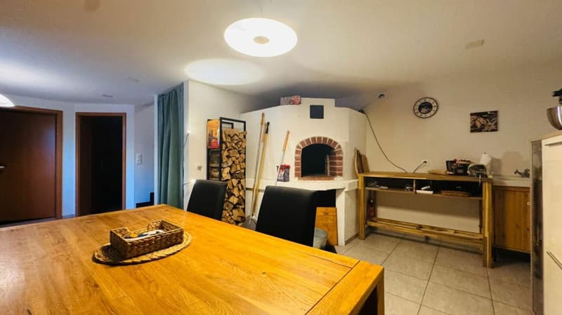 4.5-room corner row house with garden, garage, parking space & pizza oven in Giebenach (21)