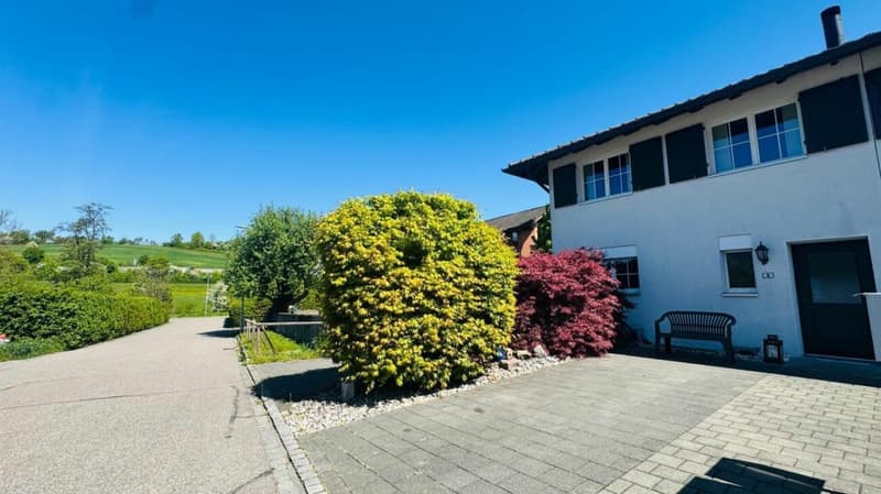 4.5-room corner row house with garden, garage, parking space & pizza oven in Giebenach (19)