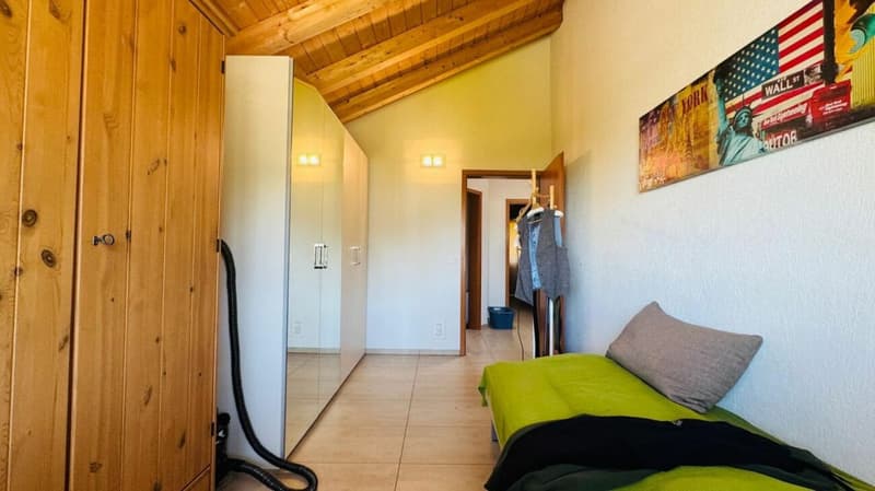 4.5-room corner row house with garden, garage, parking space & pizza oven in Giebenach (13)