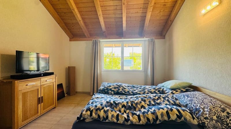 4.5-room corner row house with garden, garage, parking space & pizza oven in Giebenach (10)