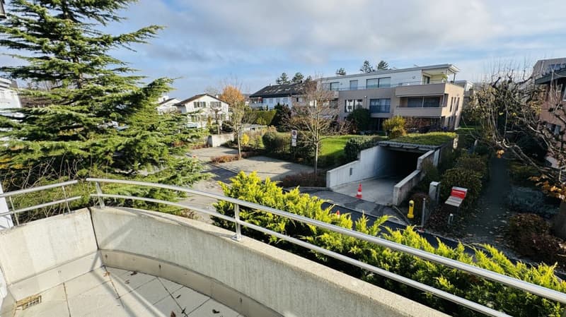 Beautiful 2.5-room apartment with elevator, balcony, cellar, AEP and private washing machine/tumble dryer (8)