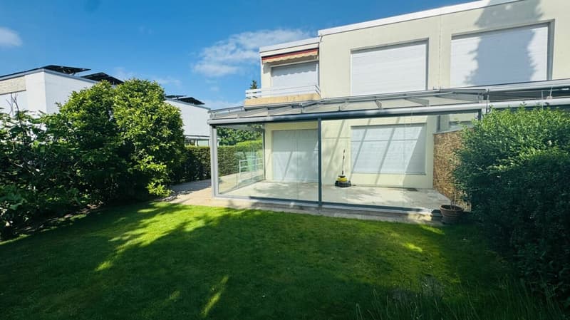 Beautiful 6.5-room semi-detached house with winter garden, garden & parking in top location (26)