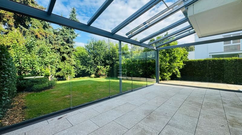 Beautiful 6.5-room semi-detached house with winter garden, garden & parking in top location (24)