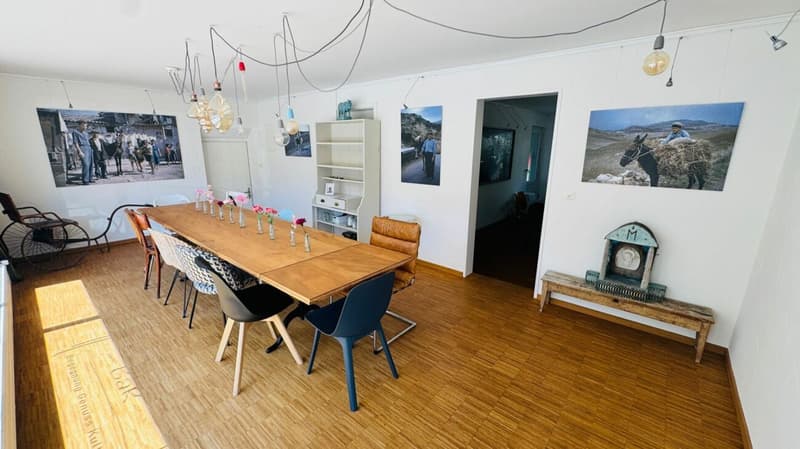 Gut sichtbare Gewerbefläche in Liestal mit Küche, Keller und Parkplatz (8)