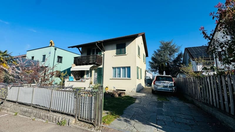 EFH mit bewilligtem Doppelhaus-Projekt - renovieren, ausbauen oder neu bauen (1)